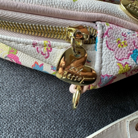 Betsey Johnson floral print Mini Backpack. - Picture 12 of 16